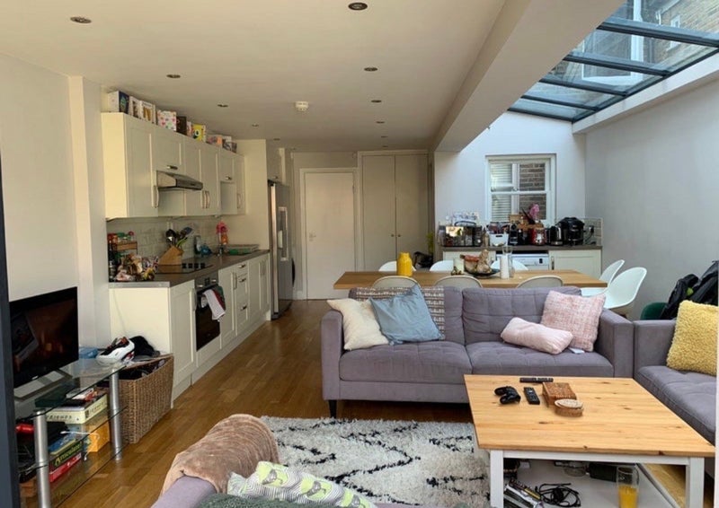 Room Wingfield Street in Greater London