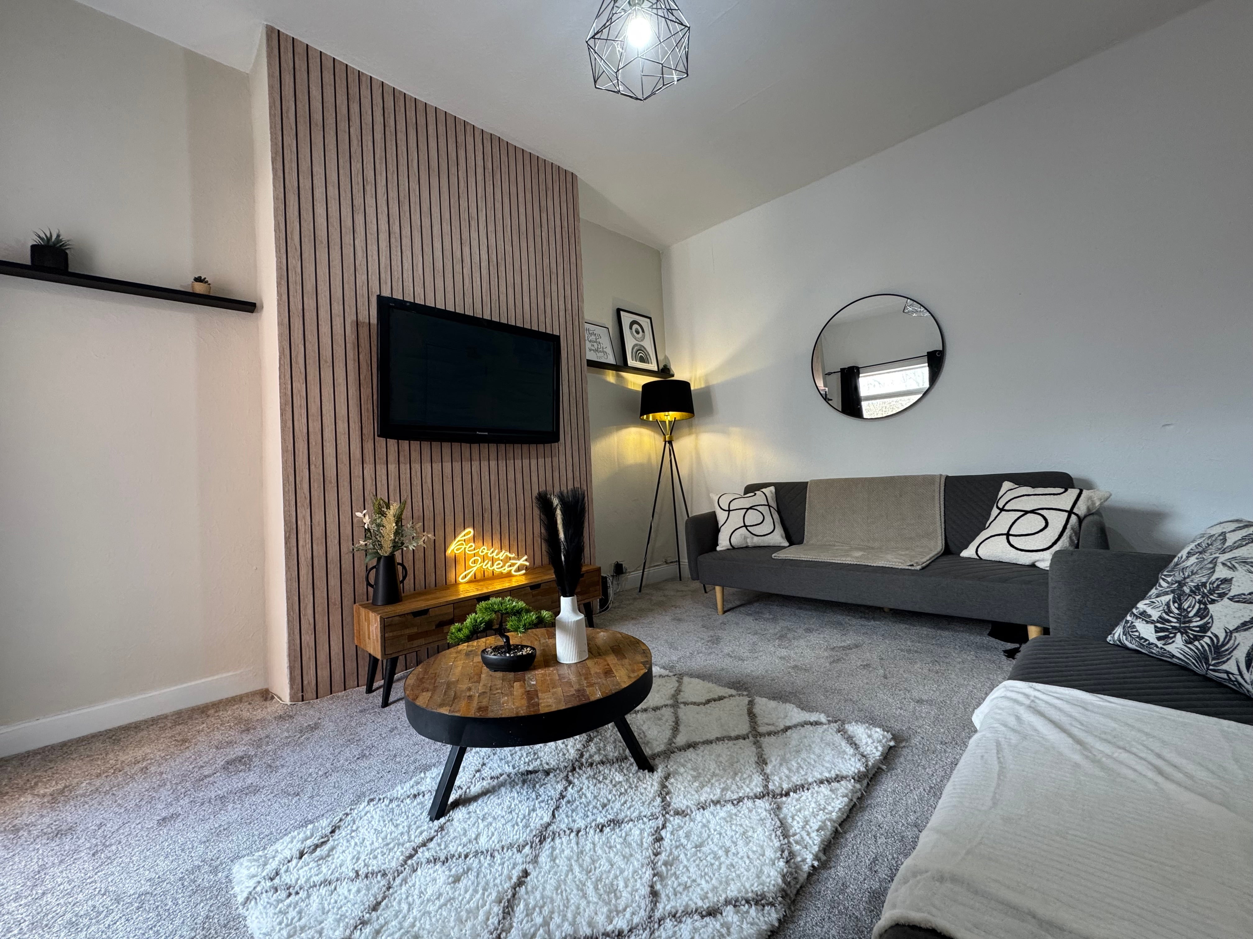 Room Pershore Road in Birmingham