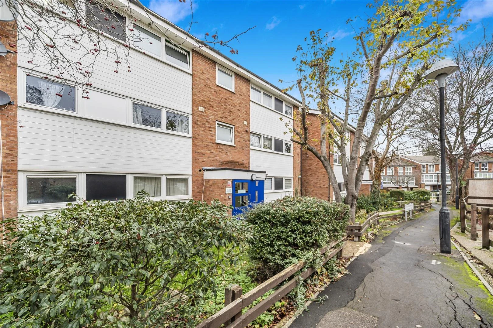 Flat Hungerdown in Greater London
