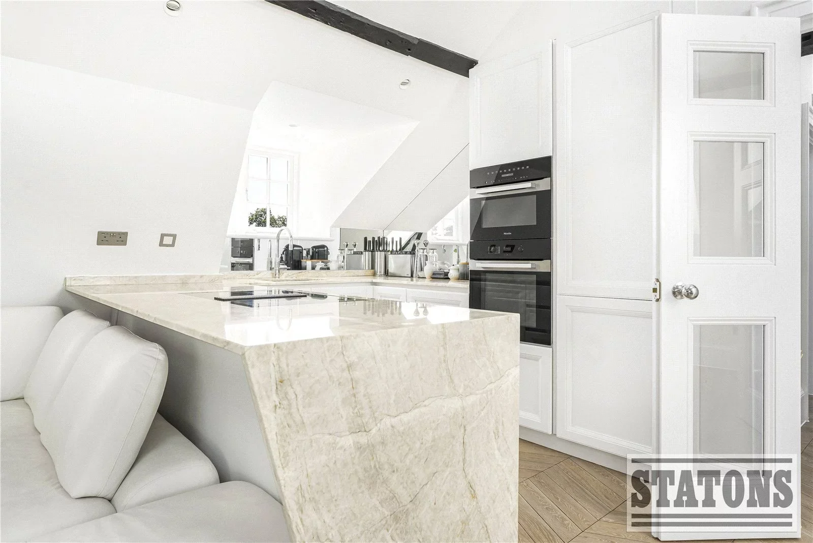 Flat Lipton Close in Greater London