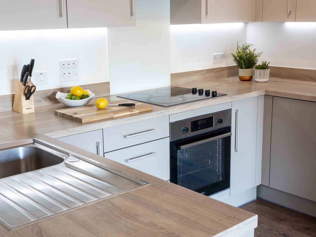 Flat Barking Wharf Square in Greater London