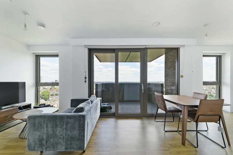 Flat Seven Sisters Road in Greater London