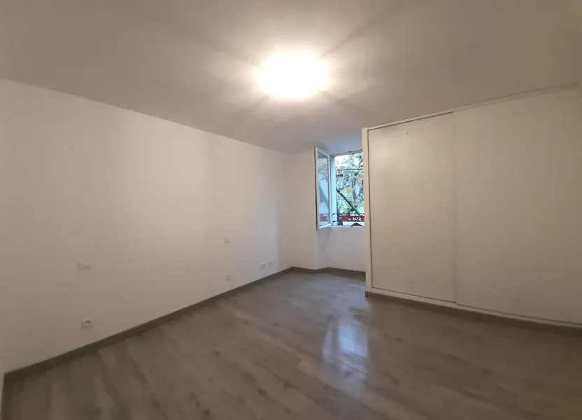 Flat Chemin de Berre in Saint-Cannat
