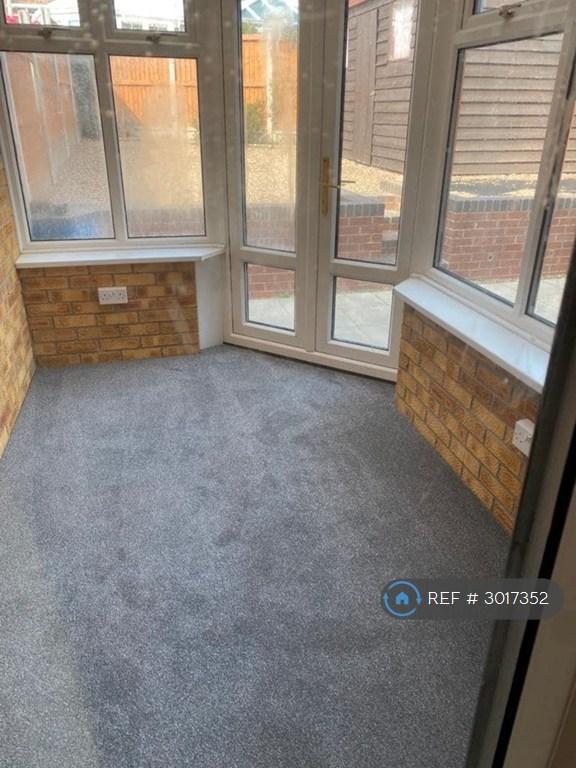 House Lionel Hurst Close in Babergh