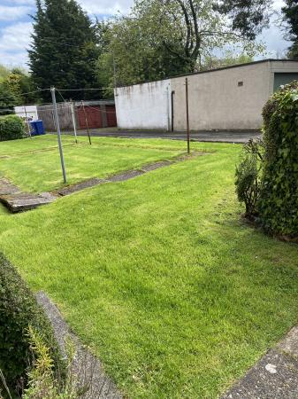 Flat Castleton Drive in Newton Mearns