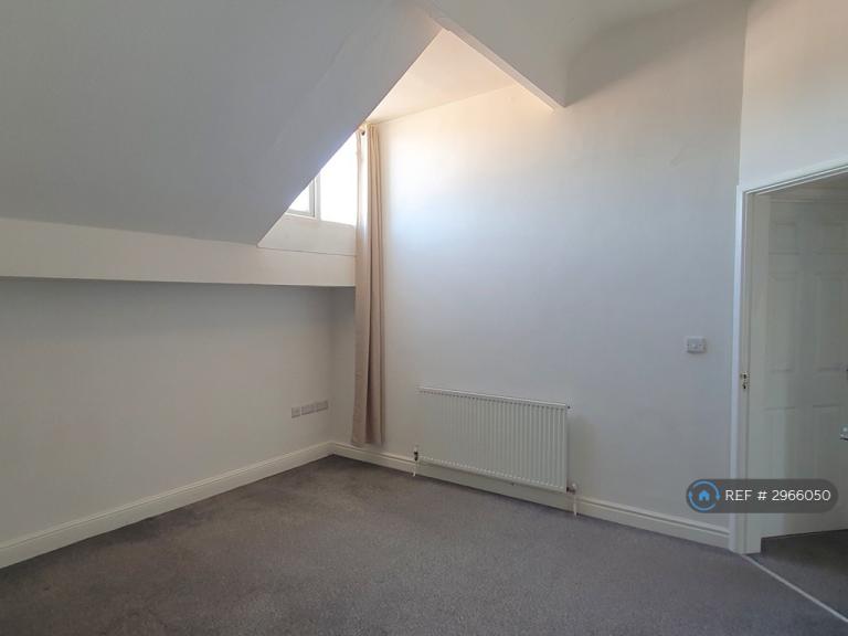 Flat Lawn Road in Doncaster