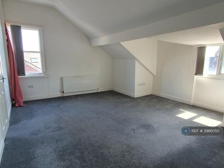 Flat Lawn Road in Doncaster
