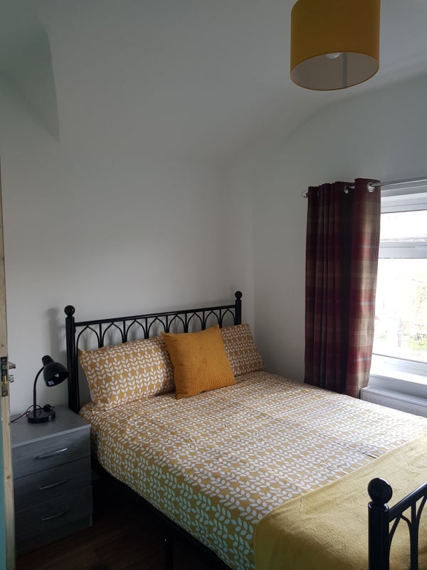 Room Lime Crescent in Manchester