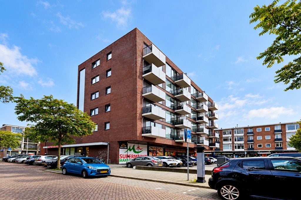 Appartement Ambachtsgaarde 228 in Den Haag