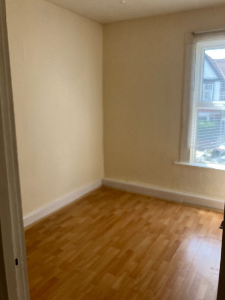 Flat Birkbeck Road in Greater London