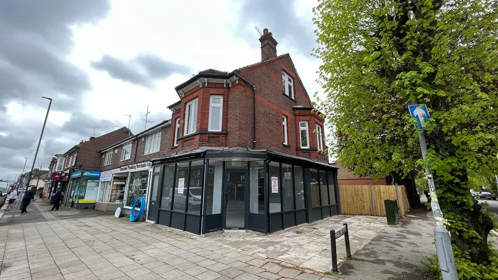 Flat High Street North in Dunstable