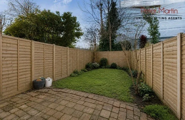 Flat Portsdown Mews in Greater London