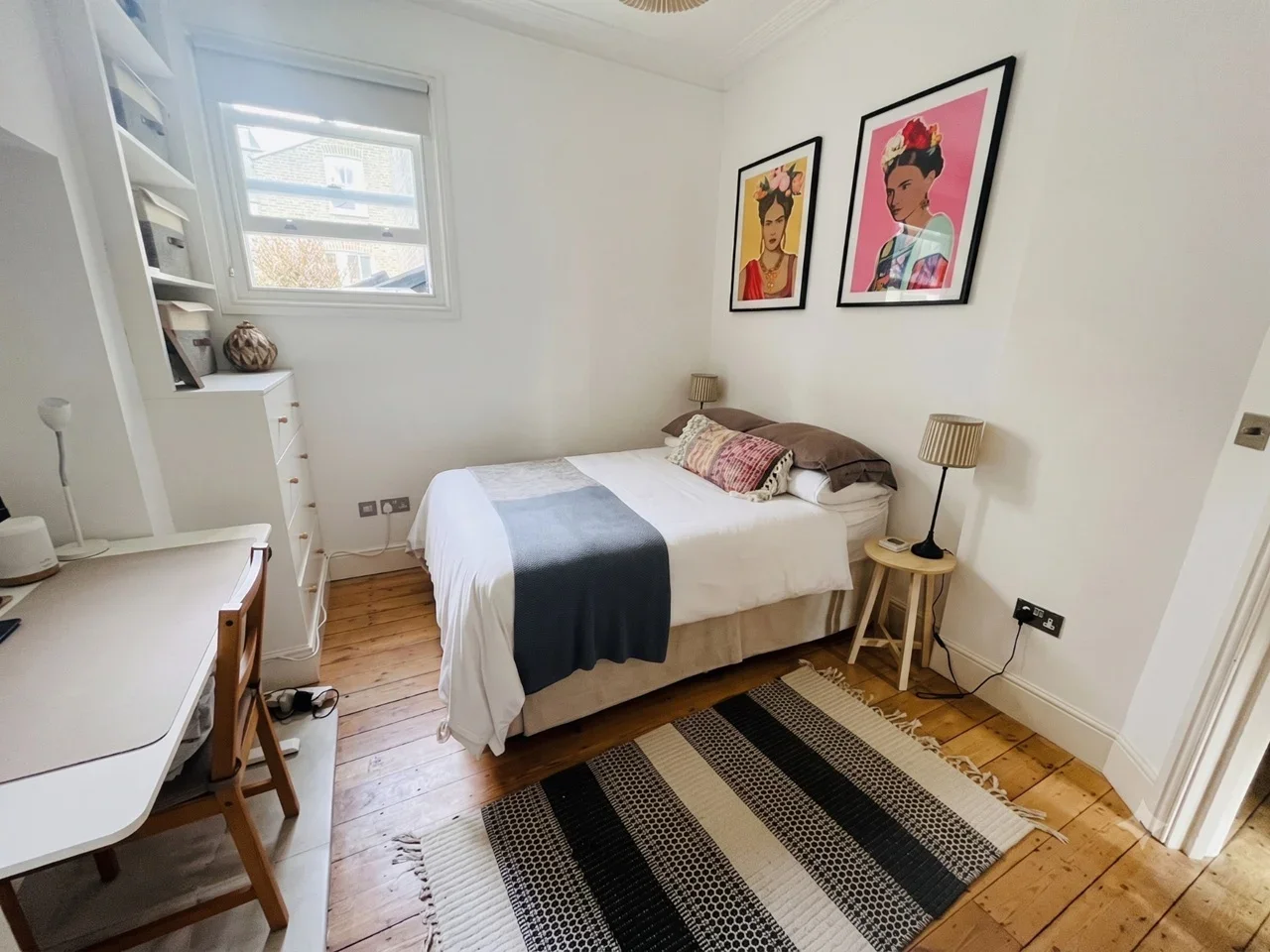Flat Tregarvon Road in Greater London