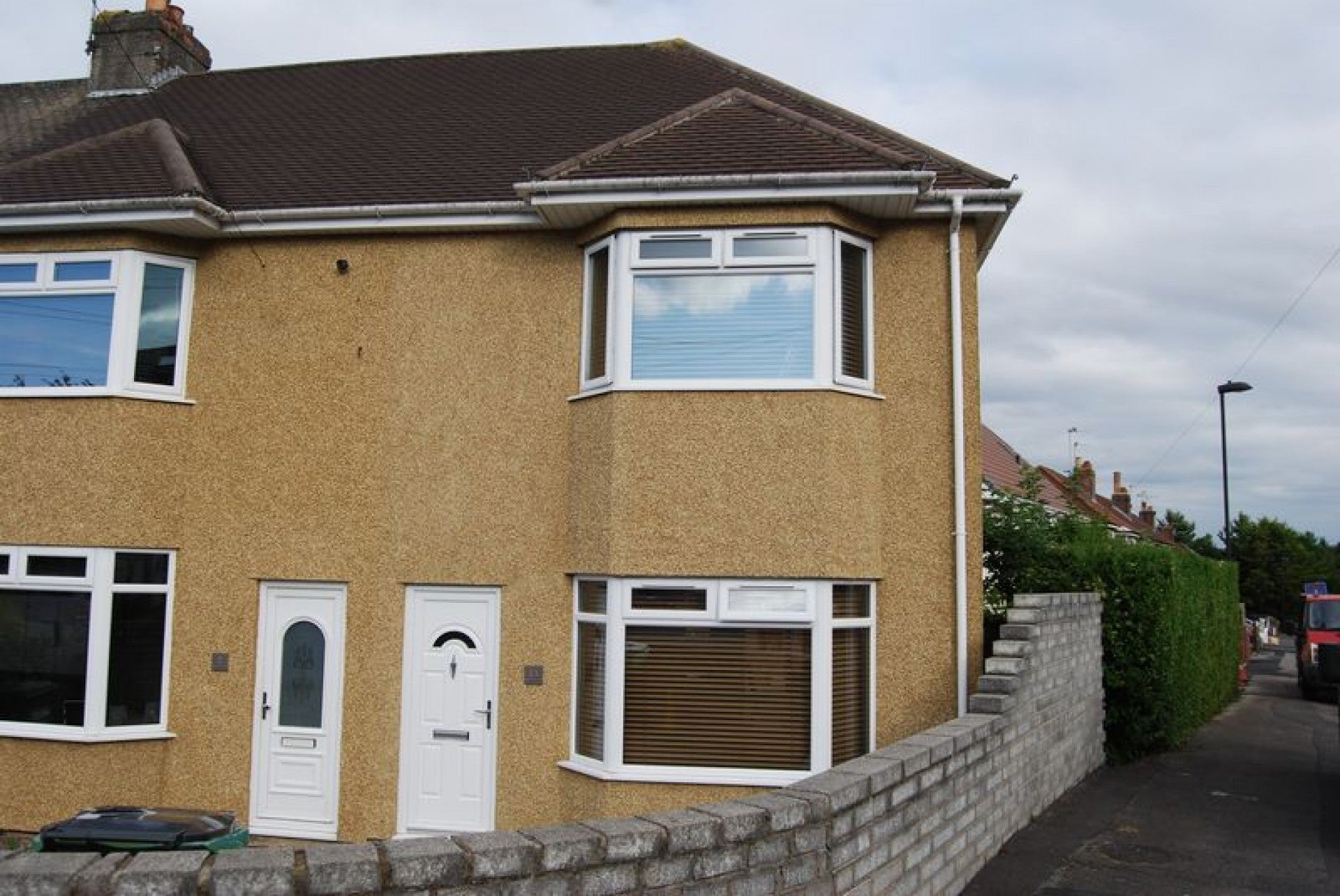 Flat Mortimer Road in Bristol