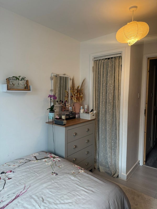 Room Clapham Manor Street in Greater London