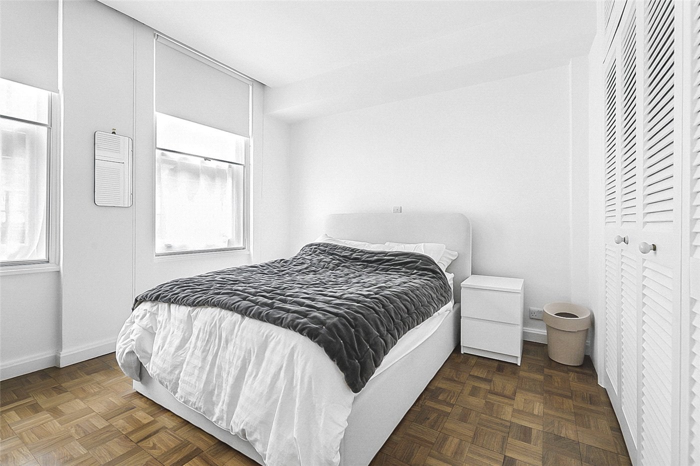 Flat Great James Street in Greater London