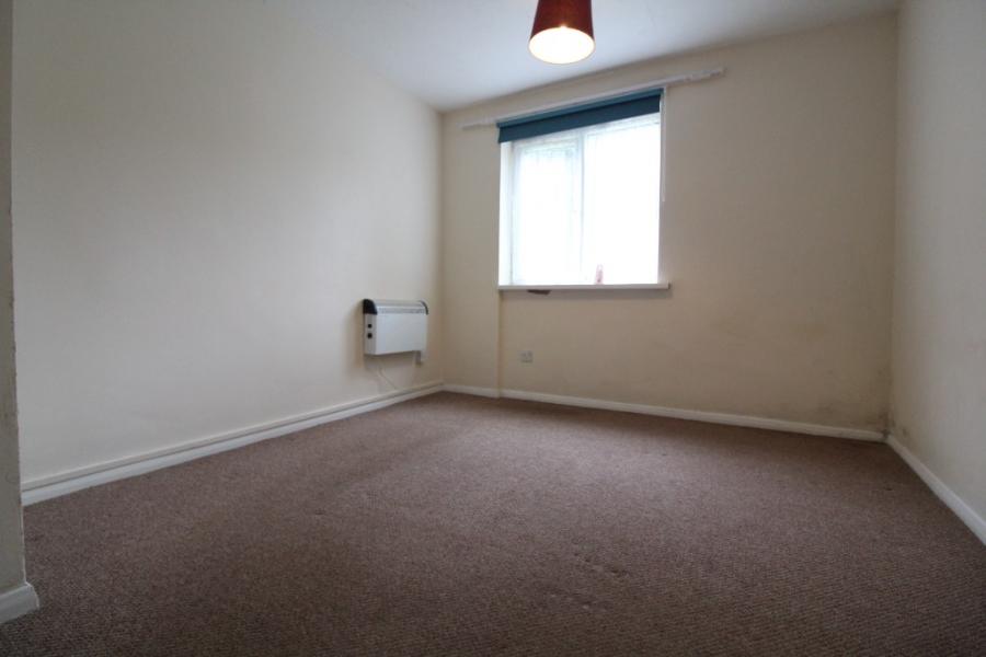 Flat Sandown Drive in Hereford