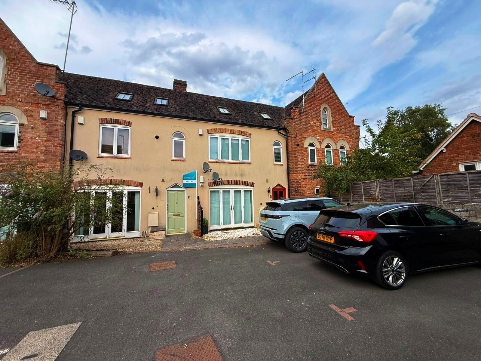 Flat Beaconsfield Street West in Royal Leamington Spa