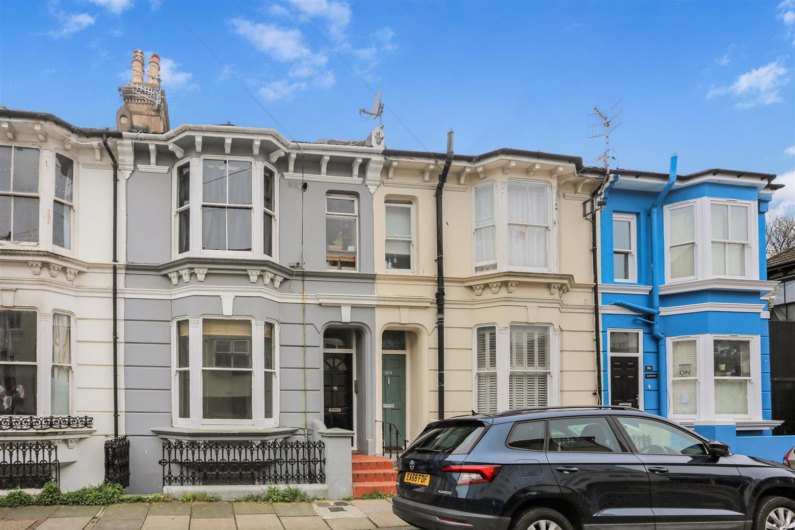 Flat Campbell Road in Brighton
