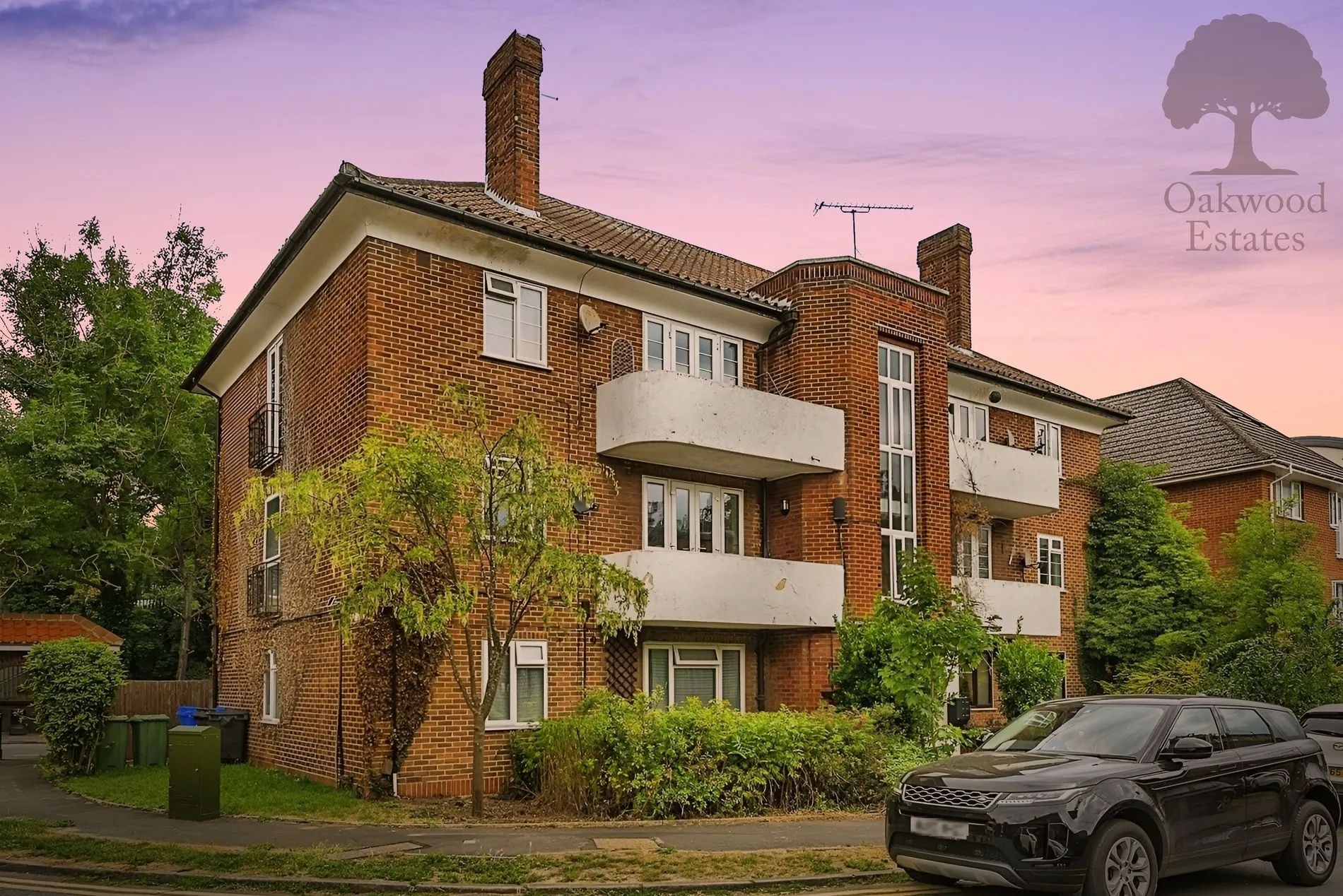 Flat Courtlands in Maidenhead