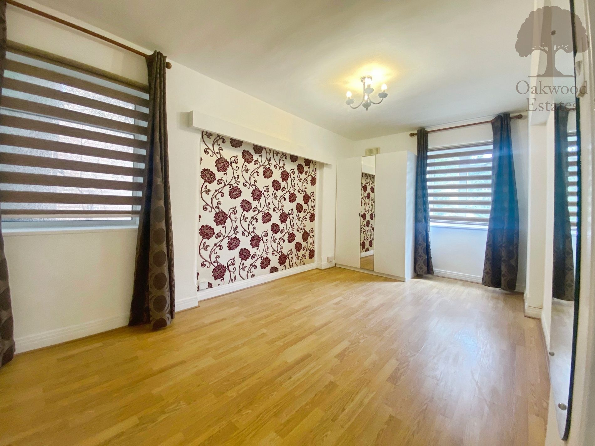 Flat Courtlands in Maidenhead