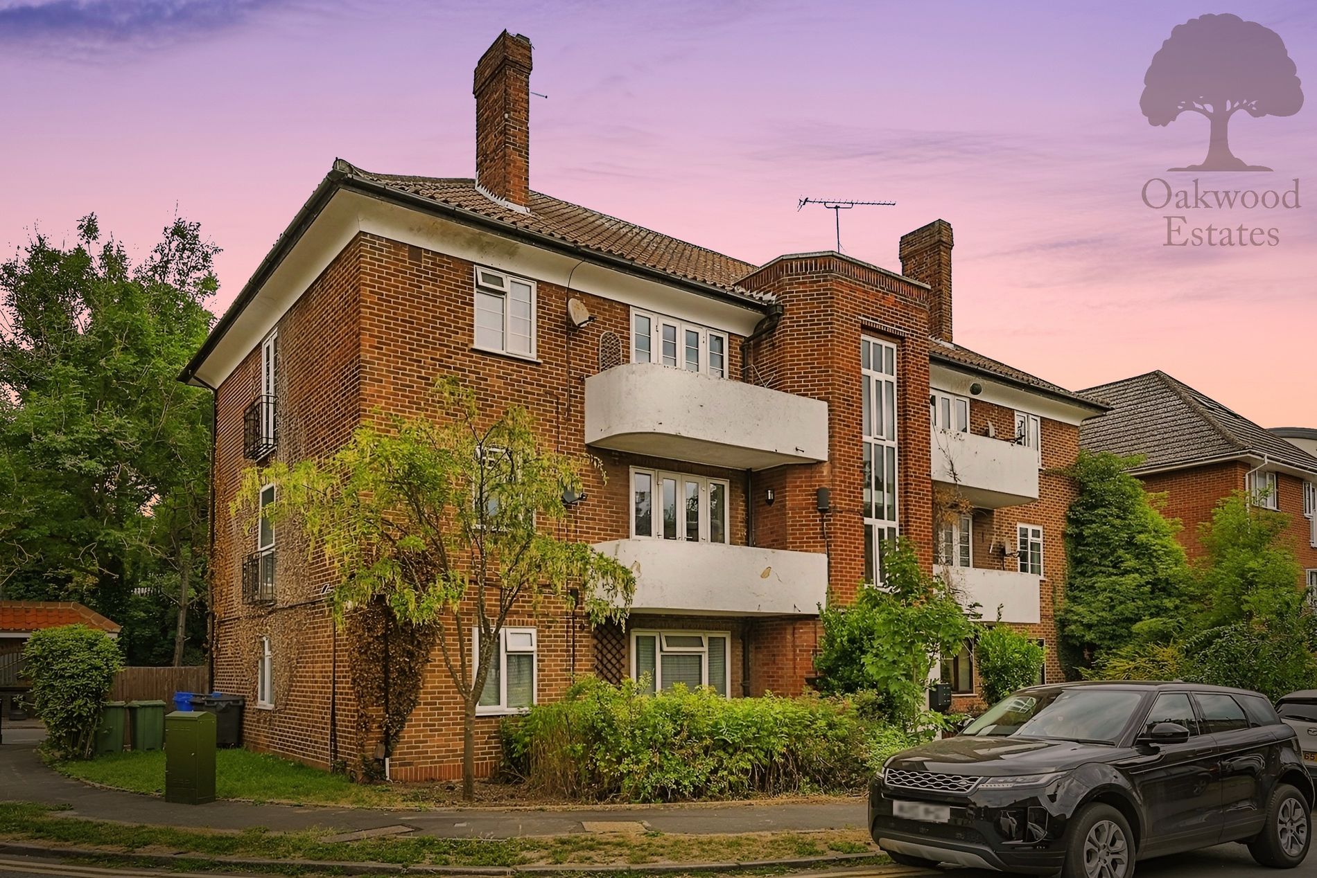Flat Courtlands in Maidenhead