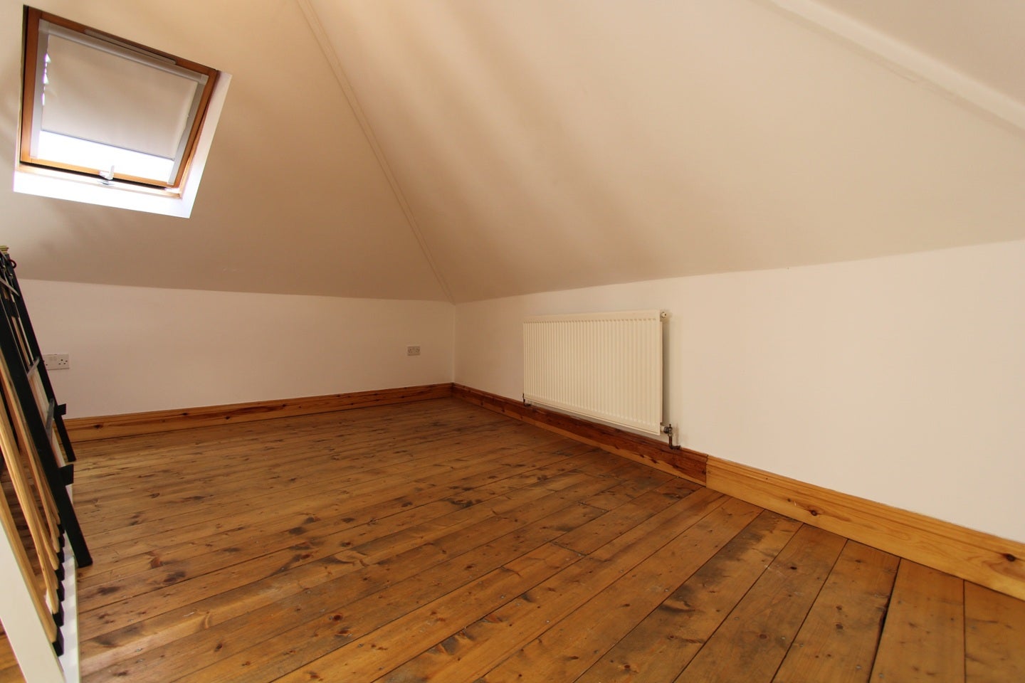 Flat Morland Road in Greater London