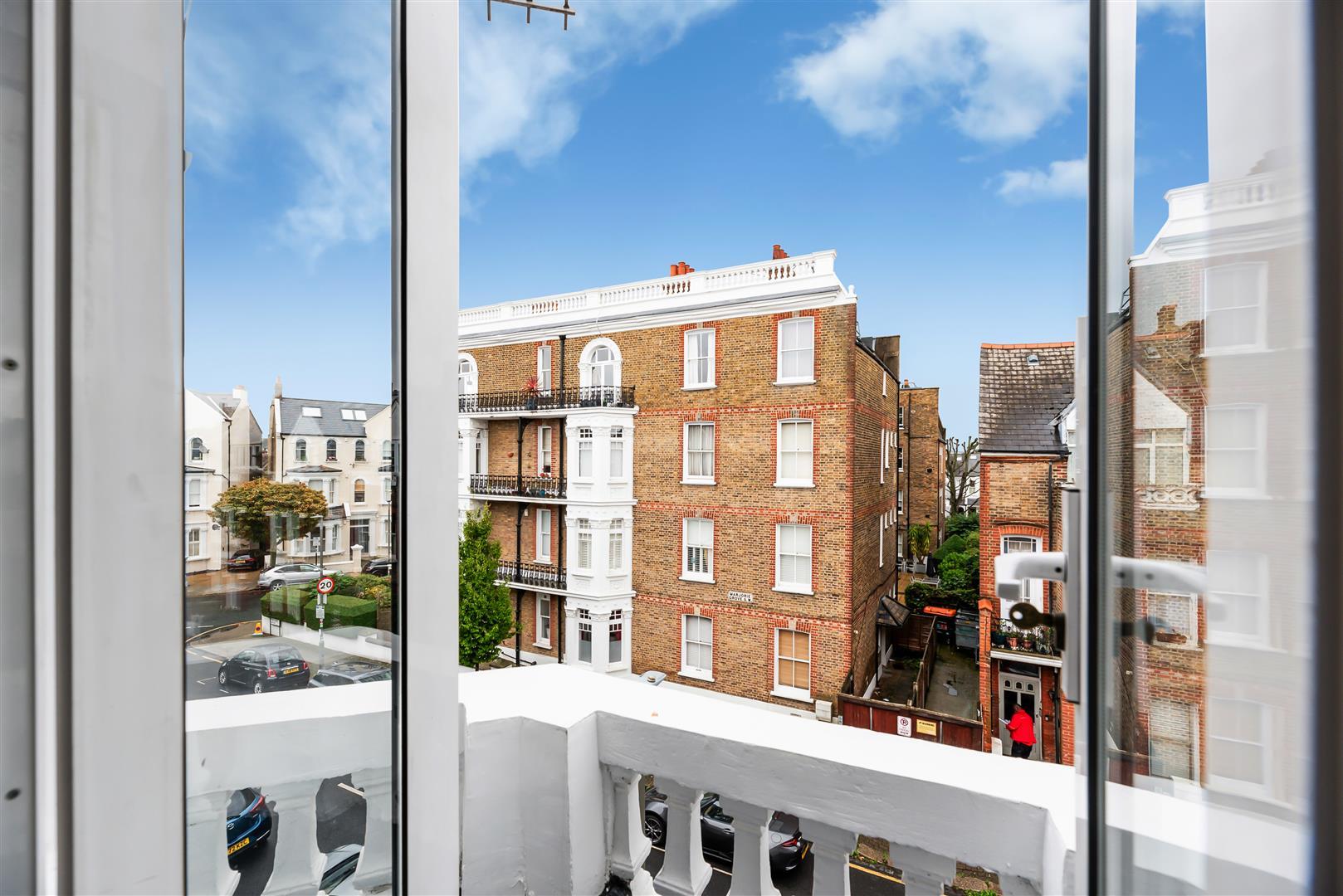 Flat Marjorie Grove in Greater London