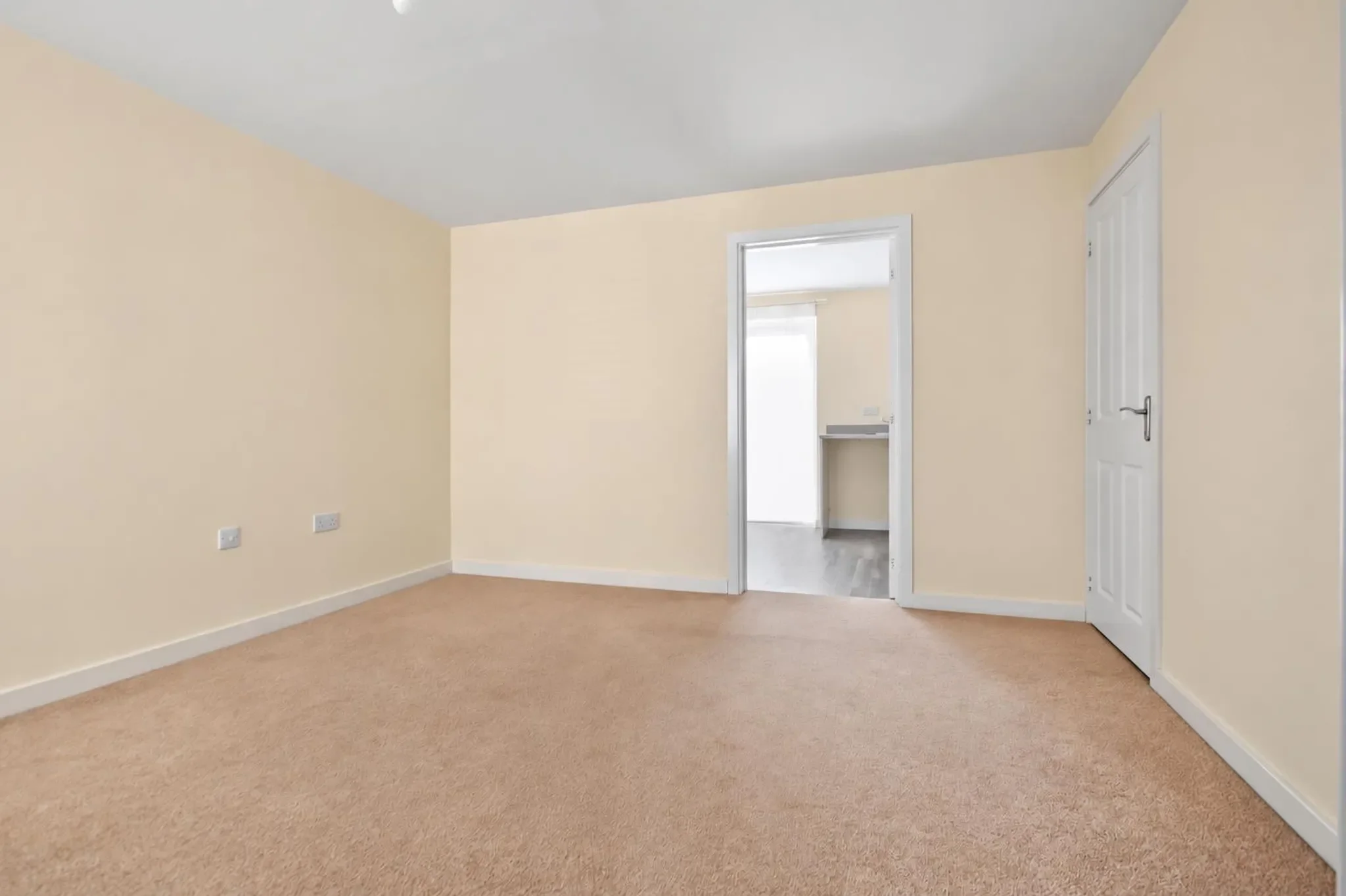 House Balmoral Close in Upton