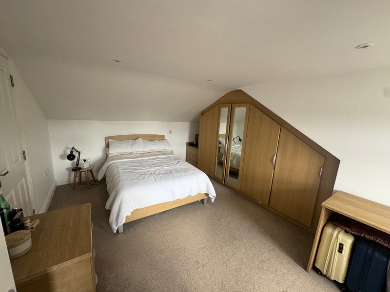 Room Charleston Street in Greater London