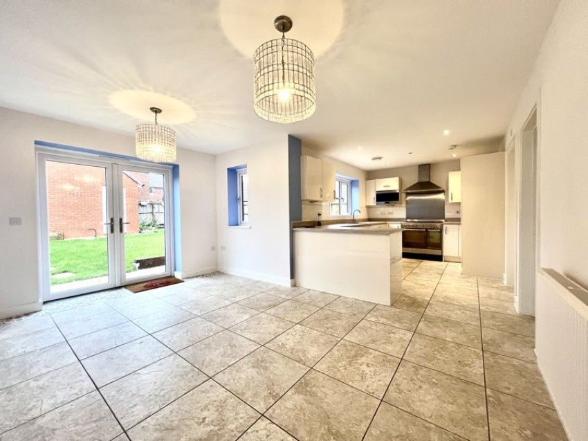 House Sycamore Drive in Calne