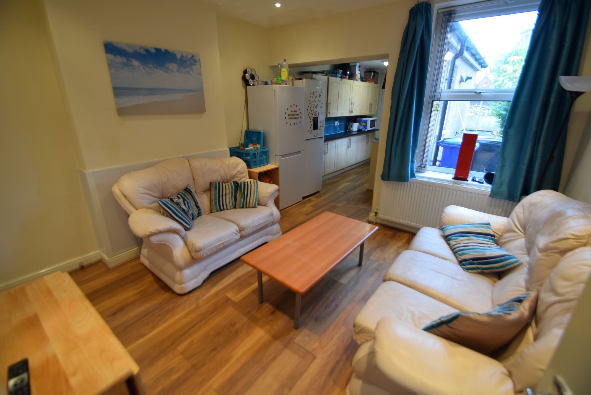 Flat Shoreham Street in Sheffield