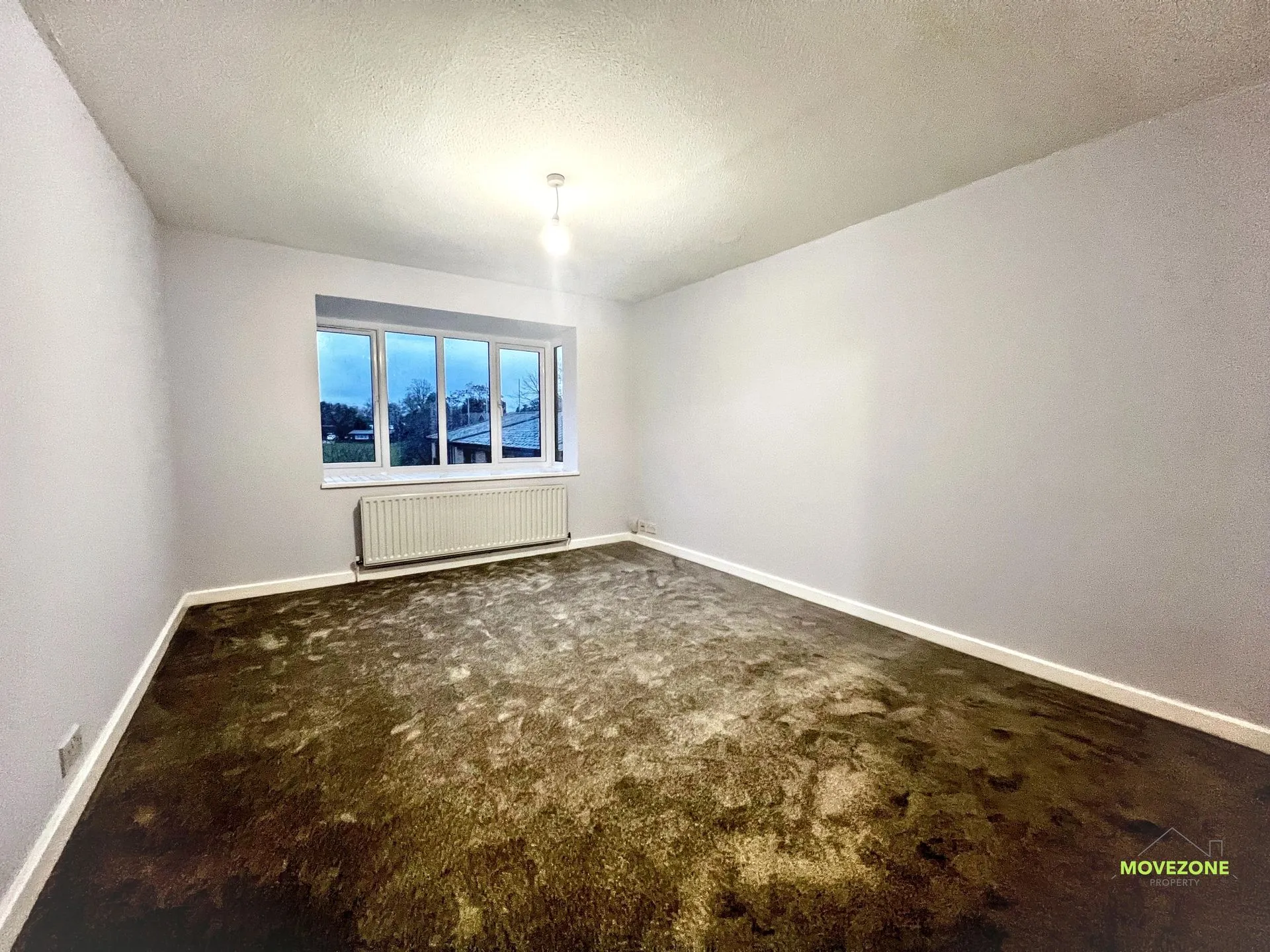Flat Widmore Road in Greater London