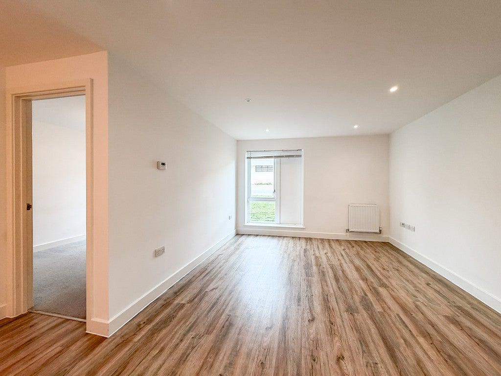 Flat Drovers Place in Huntingdonshire