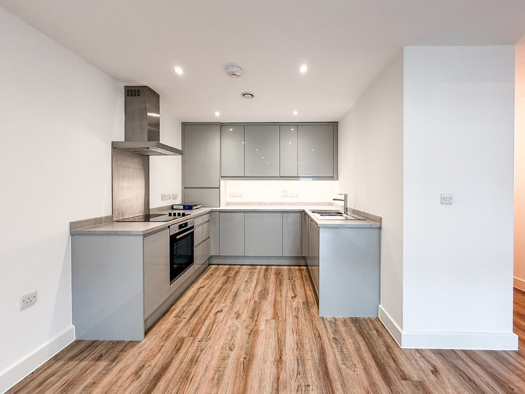 Flat Drovers Place in Huntingdonshire