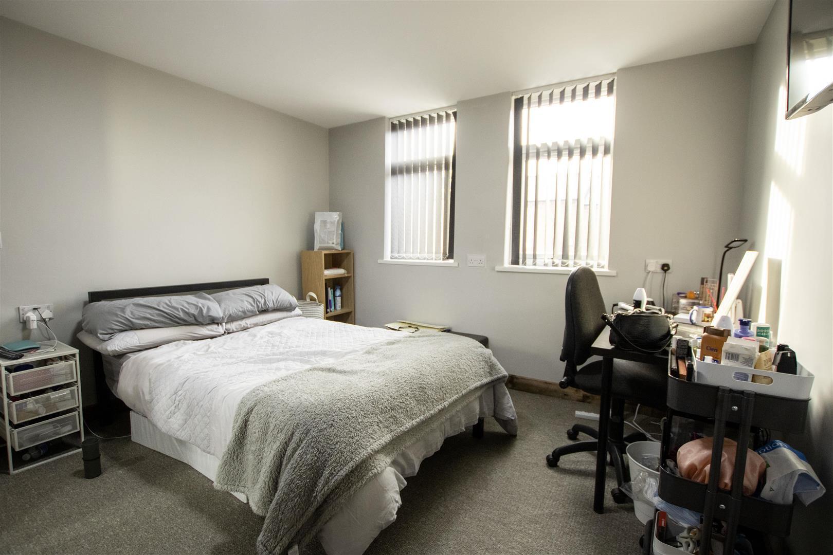 Flat Teignmouth Road in Birmingham