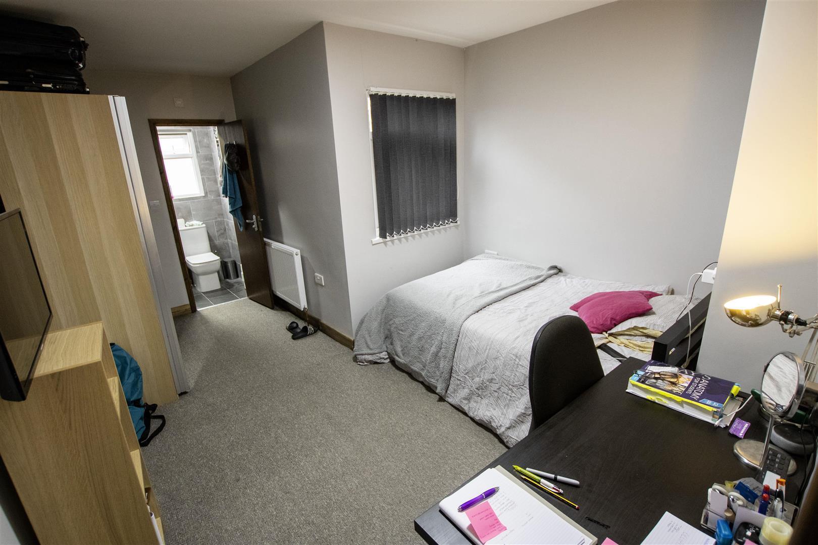 Flat Teignmouth Road in Birmingham