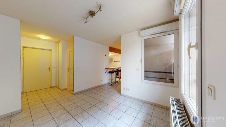Appartement Rue d'Estienne d'Orves à Échirolles