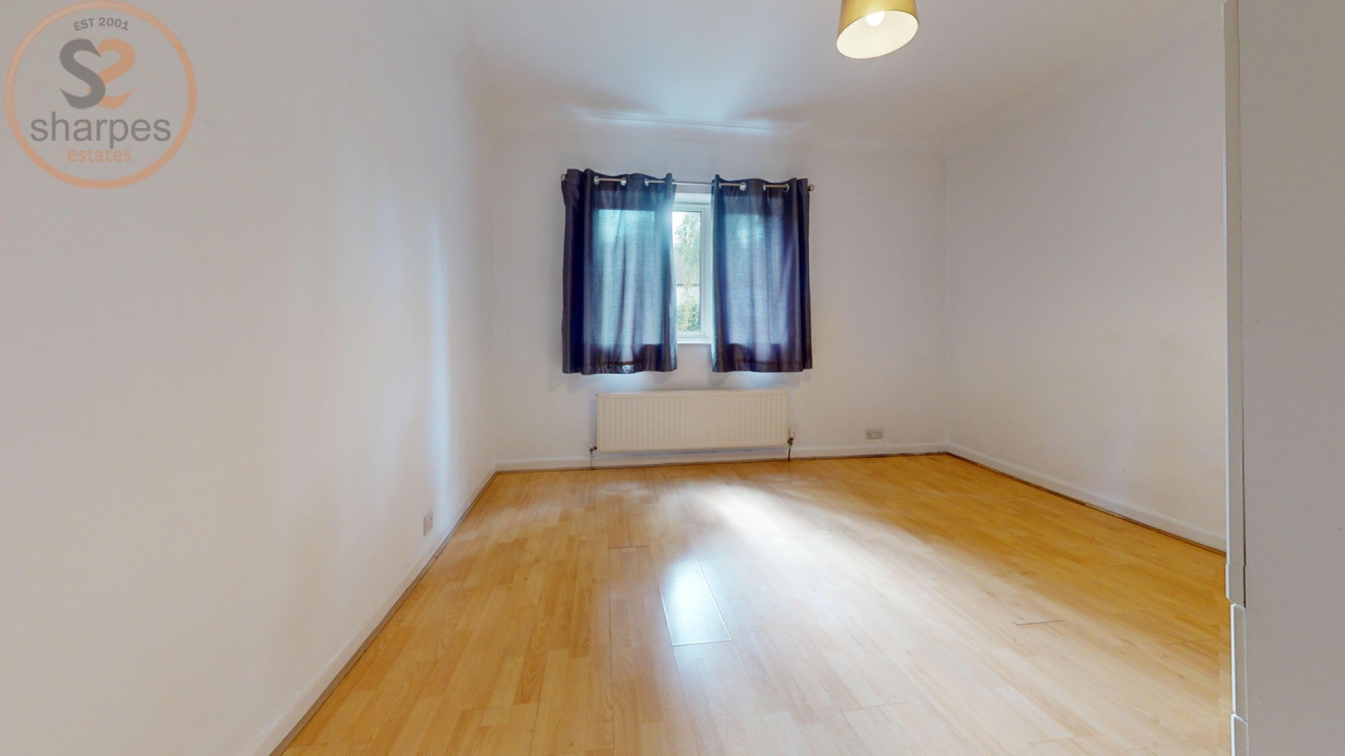 Flat Kingston Road in Epsom