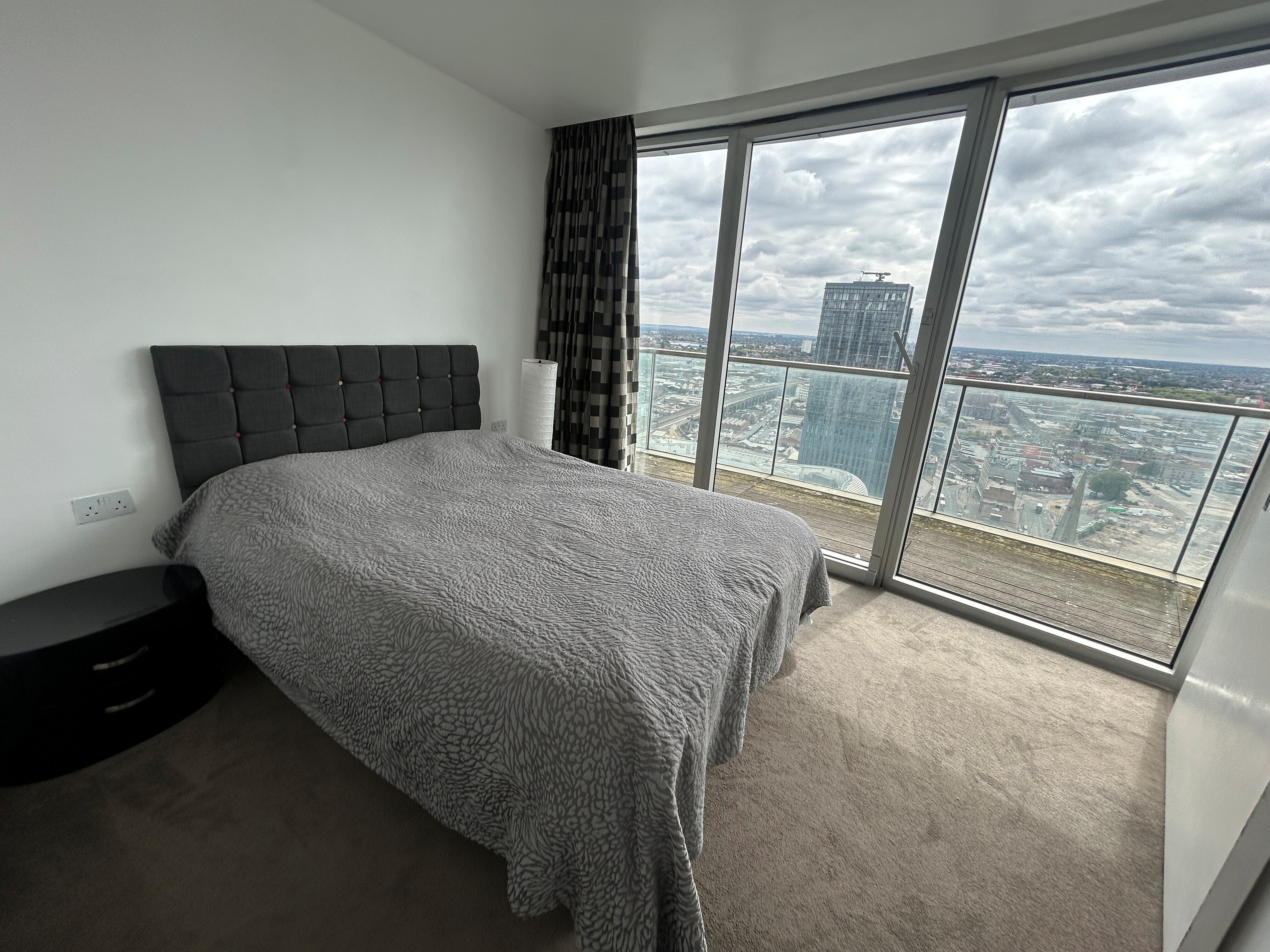 Flat New Street in Birmingham