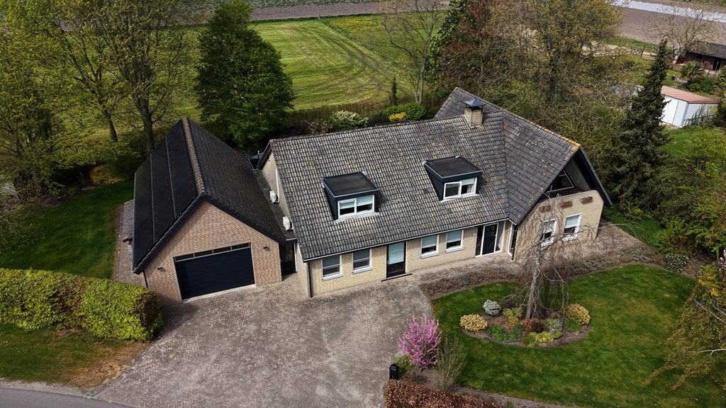 Huis Gors 111 in Hoeven