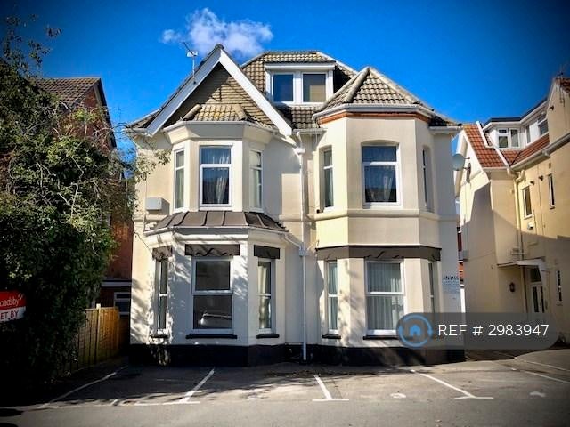 Flat Sea Road in Bournemouth