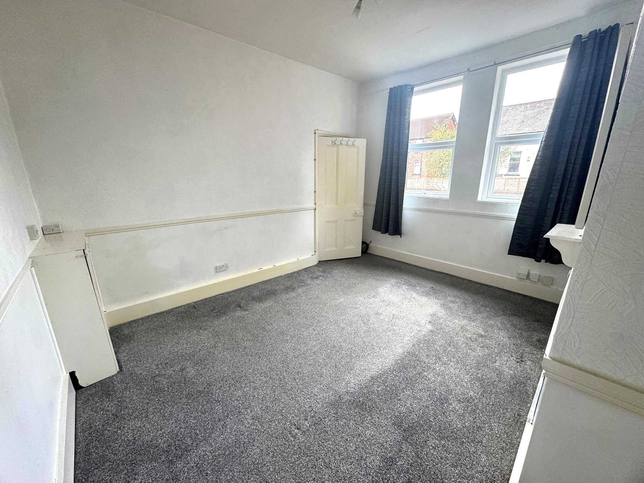 Flat Greenbank Road in Birkenhead