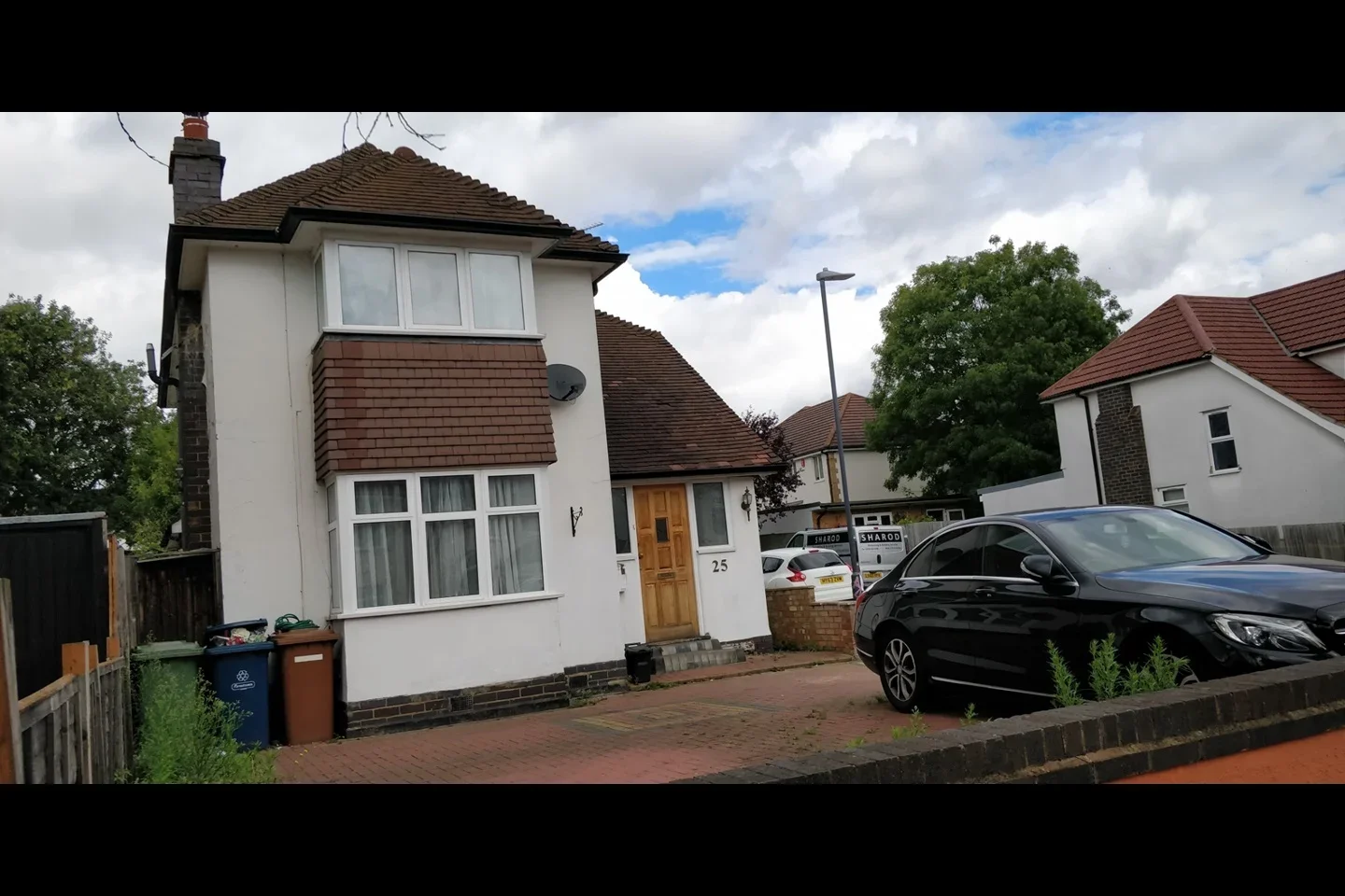 House Farmstead Road in Greater London