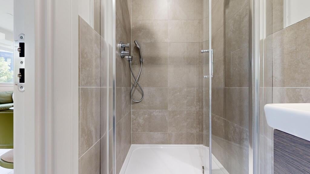 Flat Humphry Repton Lane in Greater London
