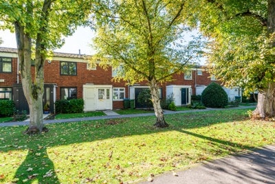 House Manor Way in London