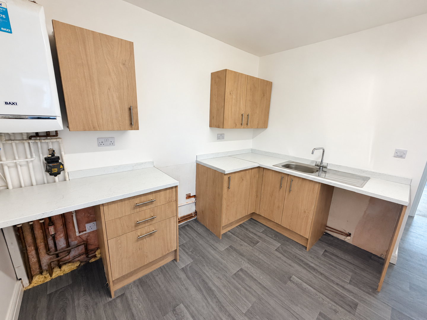 Flat New Lane in Ashfield