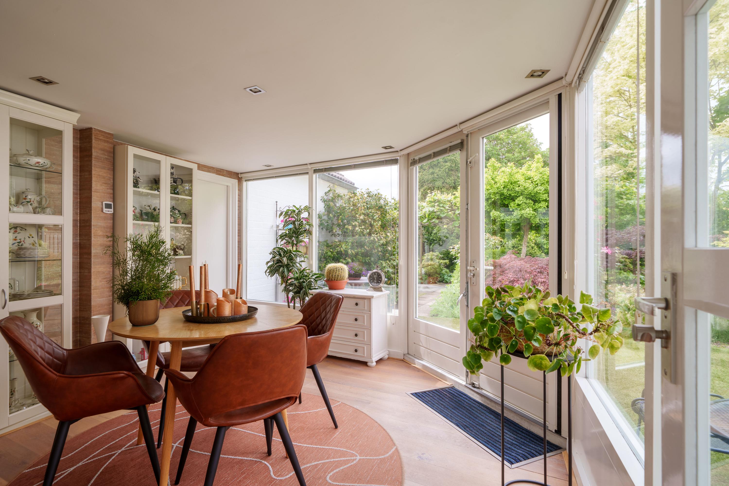 Tussenwoning te koop: Madernastraat 67, Almere