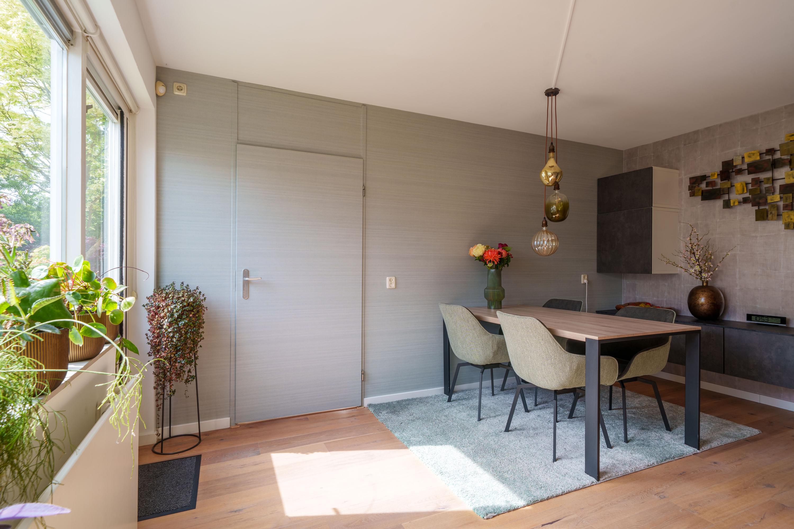 Tussenwoning te koop: Madernastraat 67, Almere