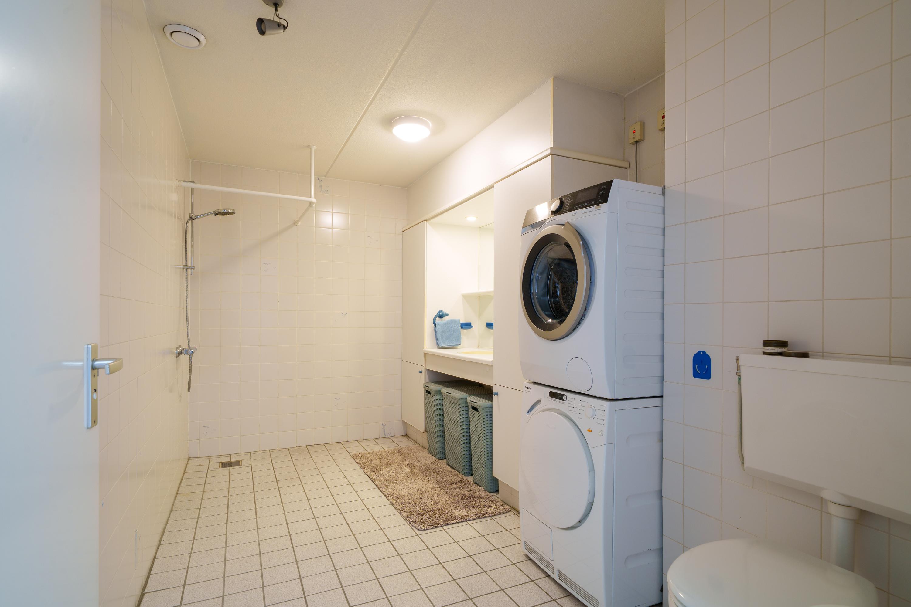 Tussenwoning te koop: Madernastraat 67, Almere